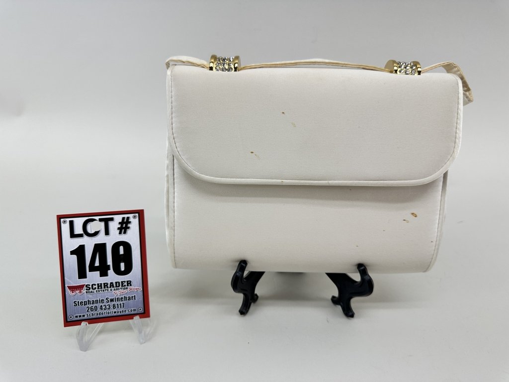 Property photo 43 - TIMED ONLINE - Luxury Jewelry, Burberry & Purses IN ALLEN COUNTY, INDIANA