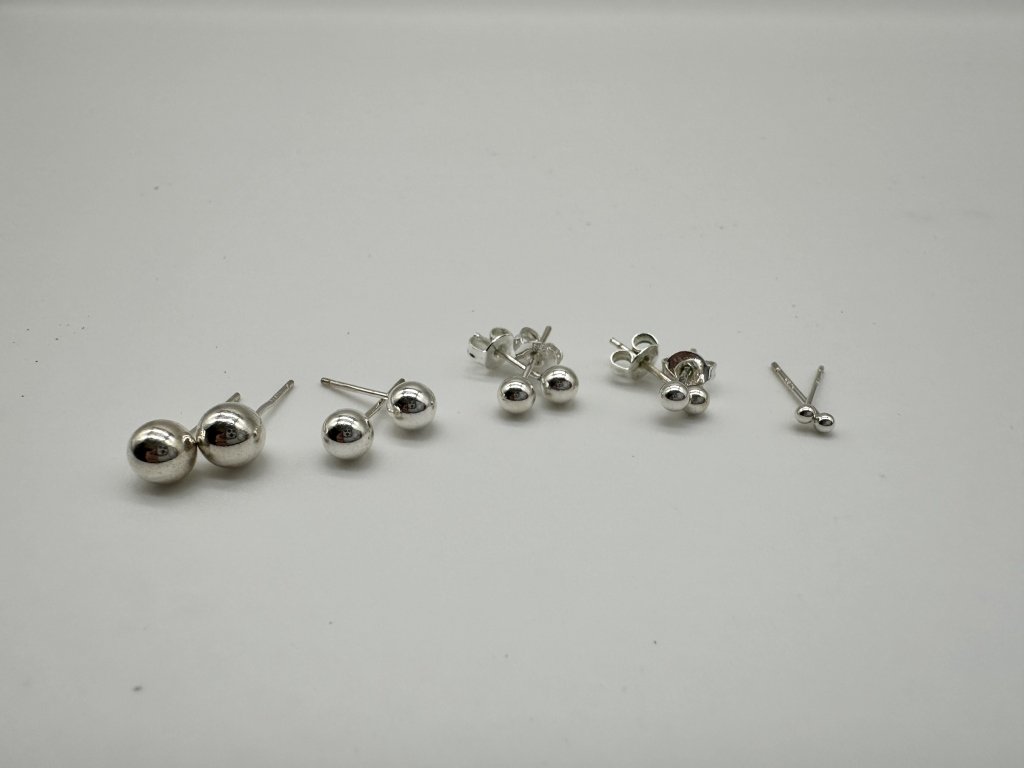 Property photo 59 - TIMED ONLINE - Luxury Jewelry, Burberry & Purses IN ALLEN COUNTY, INDIANA