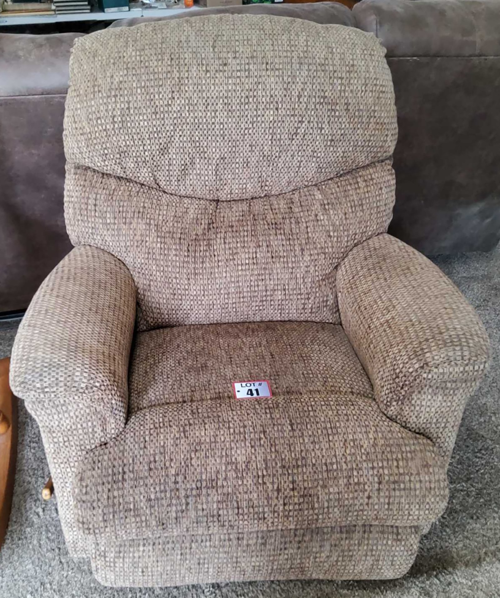 Property photo 23 - TIMED ONLINE ONLY PERSONAL PROPERTY AUCTION IN WHITLEY COUNTY, INDIANA