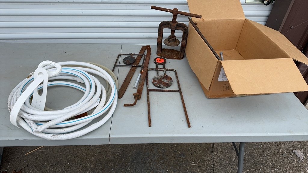 Property photo 127 - TIMED ONLINE ONLY PERSONAL PROPERTY AUCTION IN STEUBEN COUNTY, INDIANA