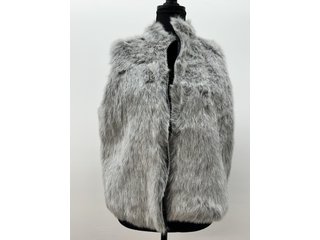 Property photo 58 - TIMED ONLINE Women's Clothing, 925, Sterling, Costume & Jewelry Auction IN ALLEN COUNTY, INDIANA