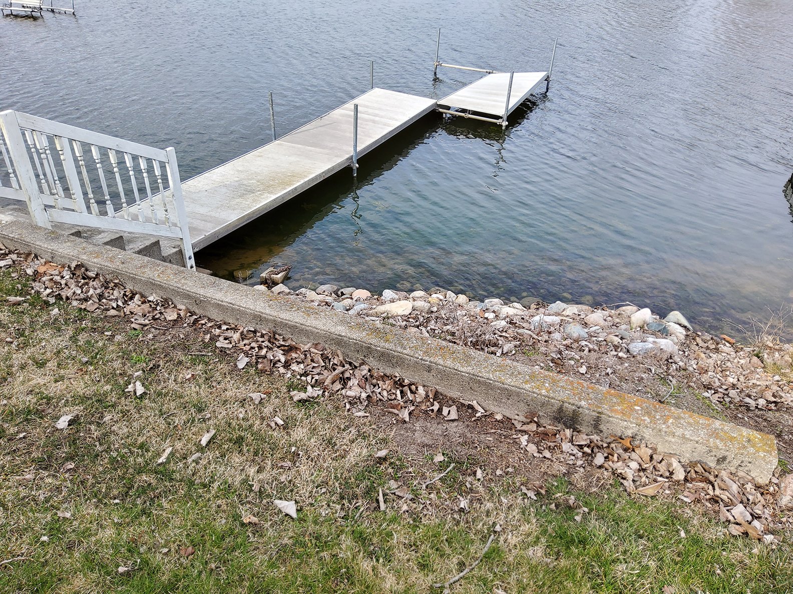 Property photo 22 - **SOLD BEFORE AUCTION** TIMED ONLINE ONLY REAL ESTATE AUCTION - LAKE FRONT HOME ON LOON LAKE IN WHITLEY COUNTY, INDIANA