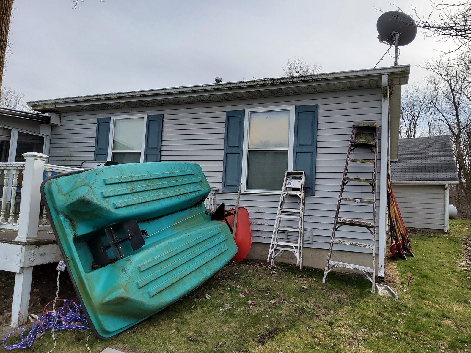 Property photo 27 - **SOLD BEFORE AUCTION** TIMED ONLINE ONLY REAL ESTATE AUCTION - LAKE FRONT HOME ON LOON LAKE IN WHITLEY COUNTY, INDIANA