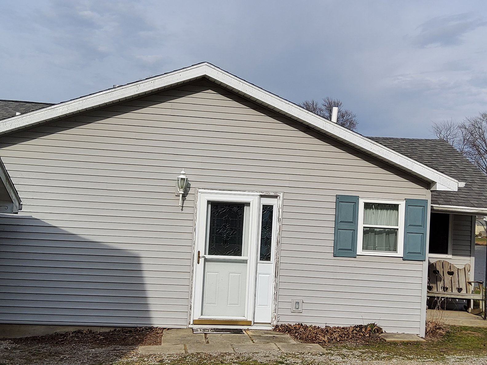 Property photo 39 - **SOLD BEFORE AUCTION** TIMED ONLINE ONLY REAL ESTATE AUCTION - LAKE FRONT HOME ON LOON LAKE IN WHITLEY COUNTY, INDIANA