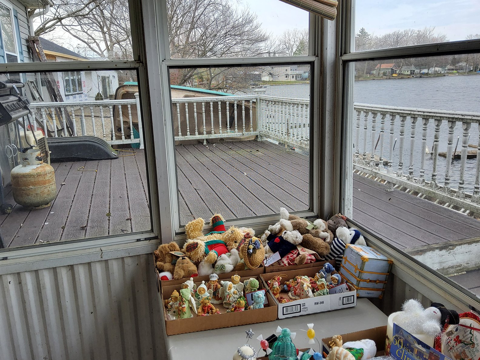 Property photo 76 - **SOLD BEFORE AUCTION** TIMED ONLINE ONLY REAL ESTATE AUCTION - LAKE FRONT HOME ON LOON LAKE IN WHITLEY COUNTY, INDIANA