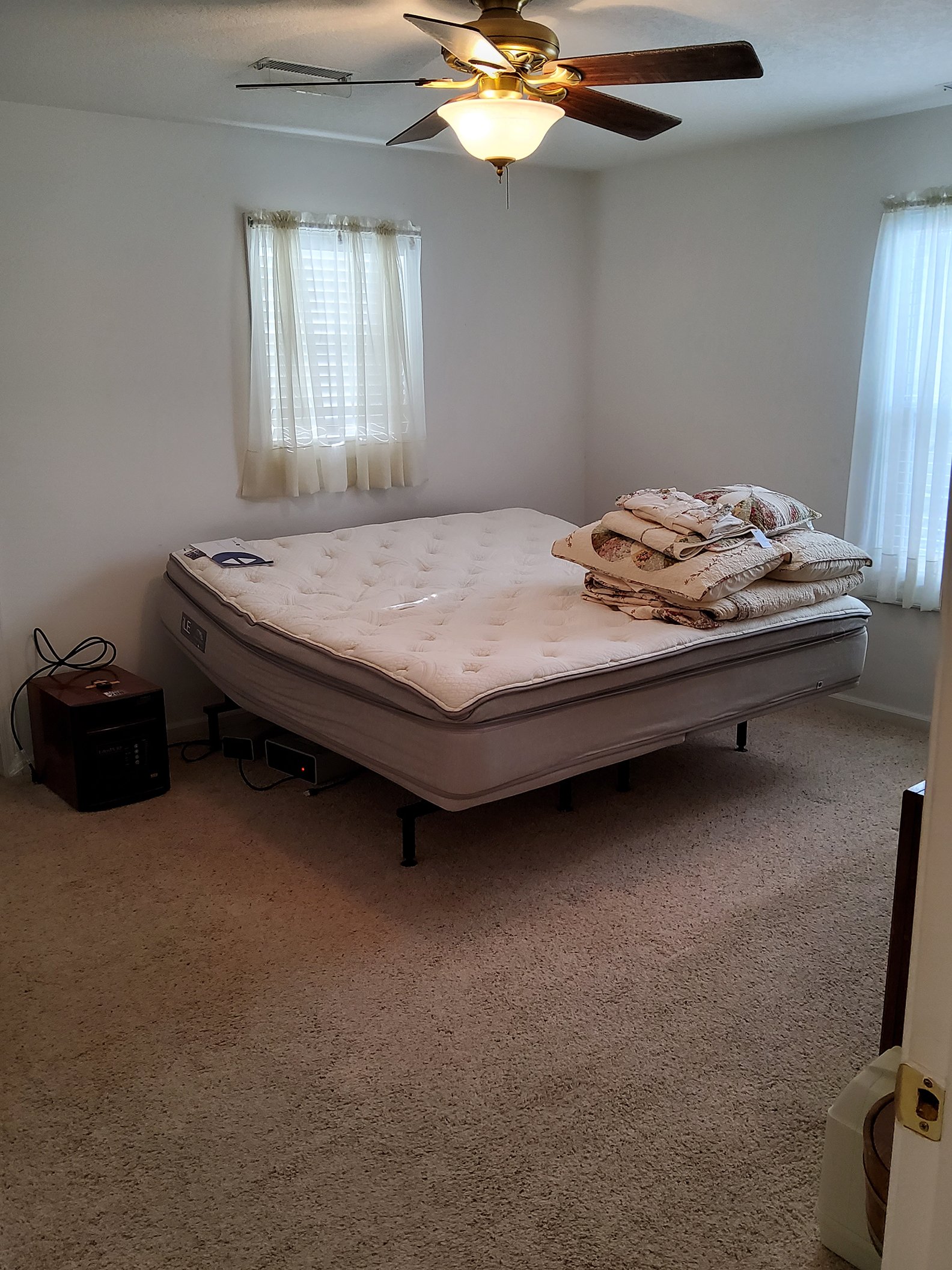 Property photo 86 - **SOLD BEFORE AUCTION** TIMED ONLINE ONLY REAL ESTATE AUCTION - LAKE FRONT HOME ON LOON LAKE IN WHITLEY COUNTY, INDIANA