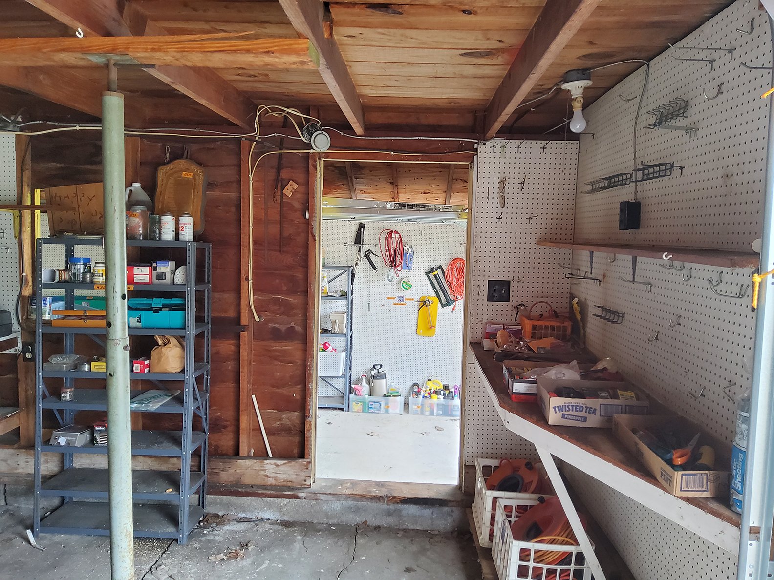 Property photo 125 - **SOLD BEFORE AUCTION** TIMED ONLINE ONLY REAL ESTATE AUCTION - LAKE FRONT HOME ON LOON LAKE IN WHITLEY COUNTY, INDIANA