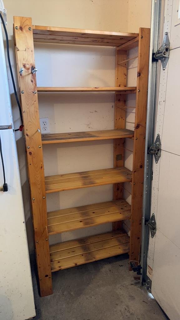Property photo 169 - TIMED ONLINE ONLY PERSONAL PROPERTY AUCTION IN STEUBEN COUNTY, INDIANA