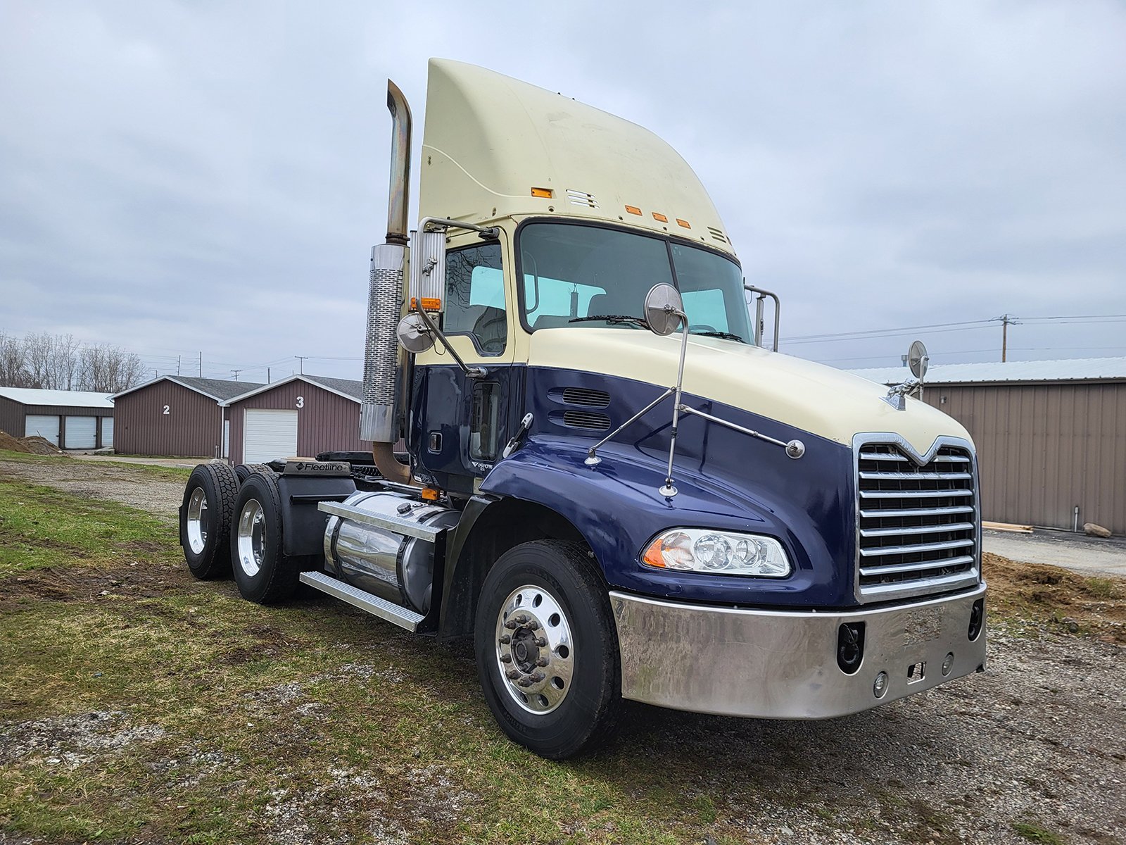 Property photo 5 - JUNE CONSIGNMENT VIRTUAL FARM EQUIPMENT AUCTION