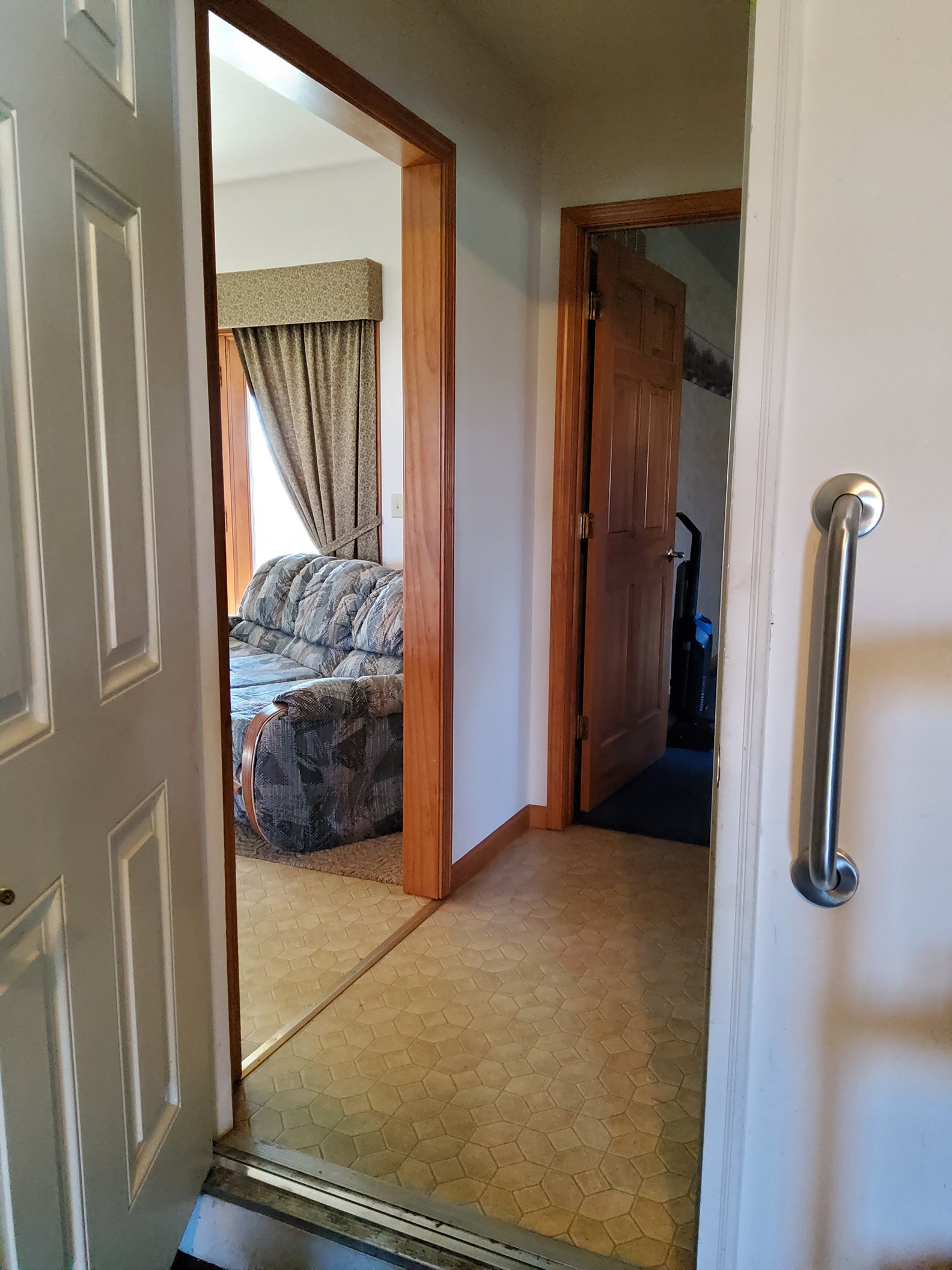 Property photo 67 - REAL ESTATE AUCTION - 4.73+/- ACRES OFFERED IN 3 TRACTS IN WHITLEY COUNTY, INDIANA