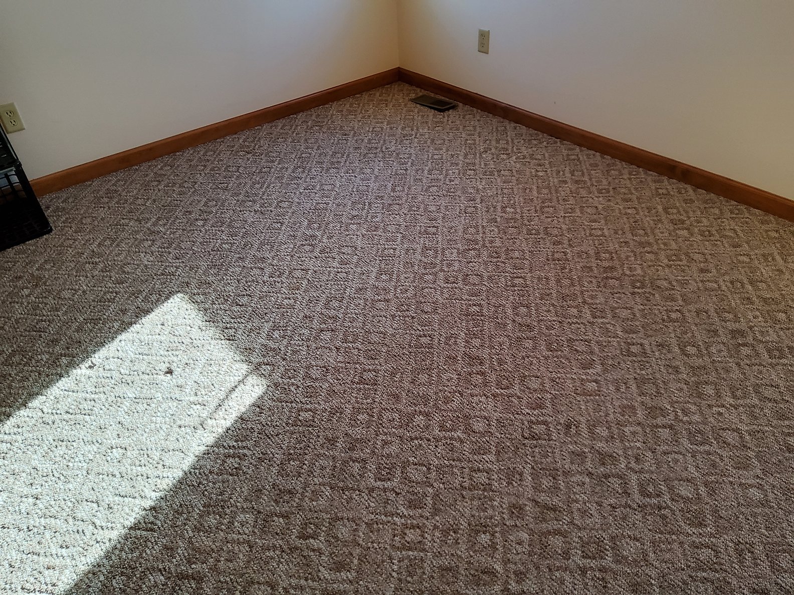 Property photo 120 - REAL ESTATE AUCTION - 4.73+/- ACRES OFFERED IN 3 TRACTS IN WHITLEY COUNTY, INDIANA