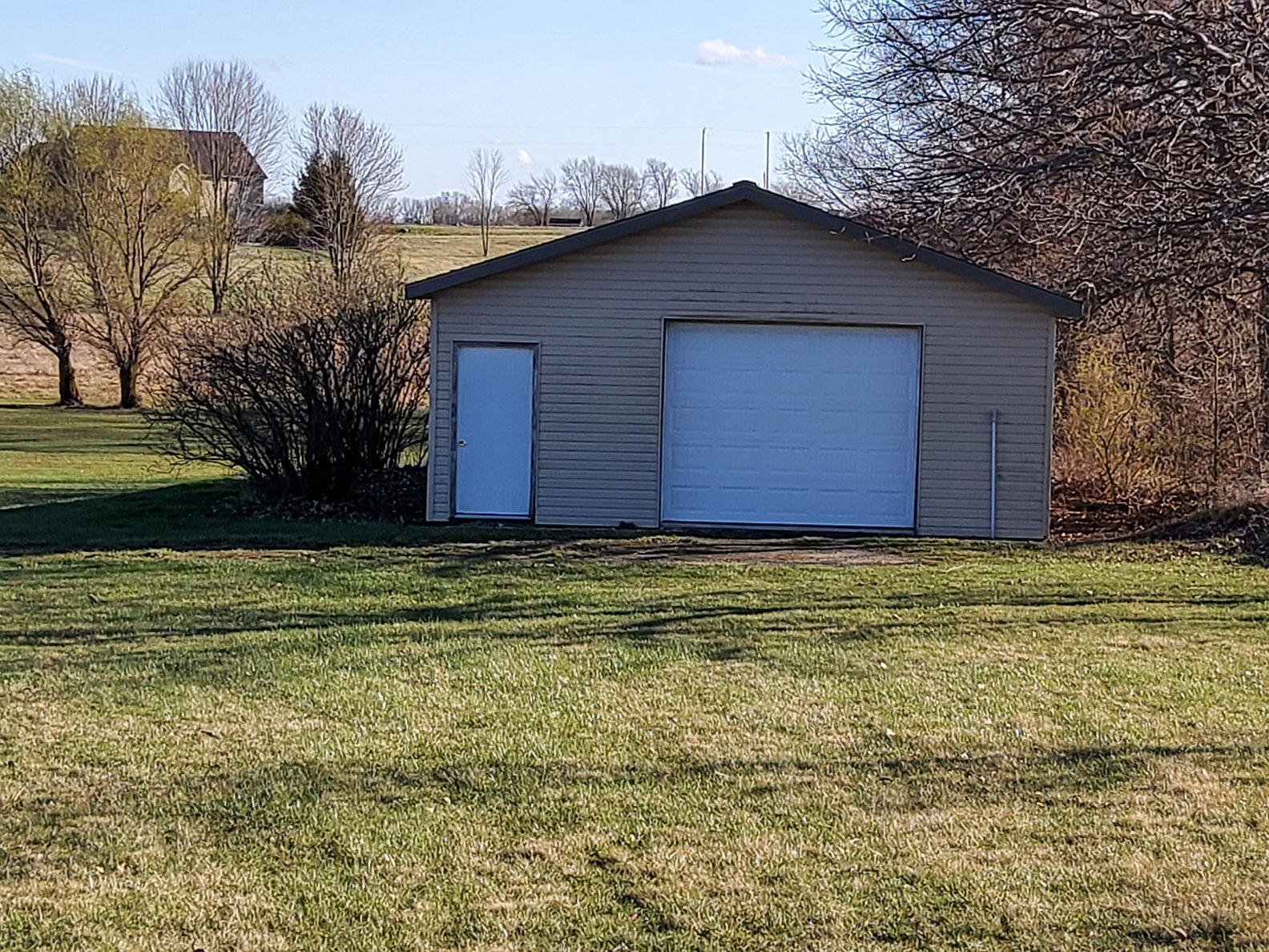 Property photo 212 - REAL ESTATE AUCTION - 4.73+/- ACRES OFFERED IN 3 TRACTS IN WHITLEY COUNTY, INDIANA