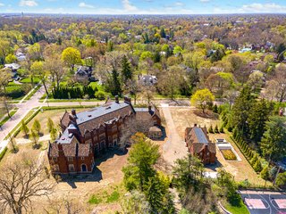 Property photo 11 - 31,192 SQ. FT. HISTORIC DETROIT RESIDENCE - THE BISHOP MANSION - SEALED BID AUCTION IN WAYNE COUNTY, MICHIGAN