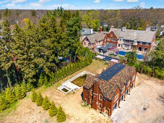 Property photo 16 - 31,192 SQ. FT. HISTORIC DETROIT RESIDENCE - THE BISHOP MANSION - SEALED BID AUCTION IN WAYNE COUNTY, MICHIGAN