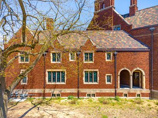 Property photo 10 - 31,192 SQ. FT. HISTORIC DETROIT RESIDENCE - THE BISHOP MANSION - SEALED BID AUCTION IN WAYNE COUNTY, MICHIGAN