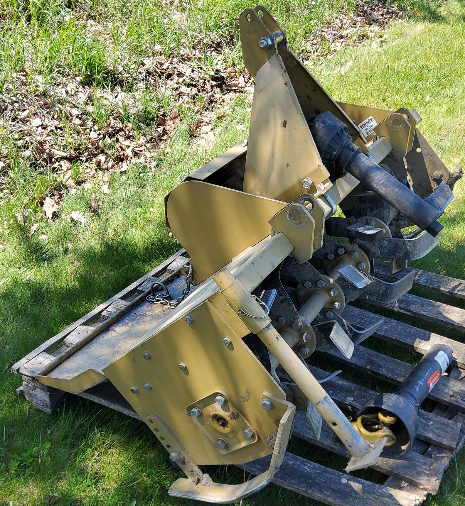 Property photo 22 - TIMED ONLINE ONLY PERSONAL PROPERTY AUCTION IN WHITLEY COUNTY, INDIANA
