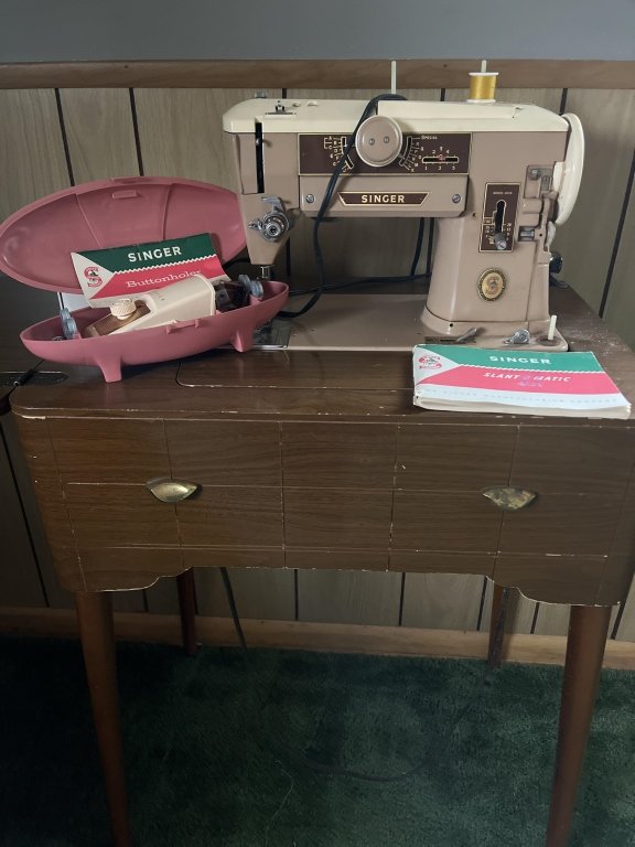 Property photo 204 - TIMED ONLINE ONLY PERSONAL PROPERTY AUCTION IN ALLEN COUNTY, INDIANA
