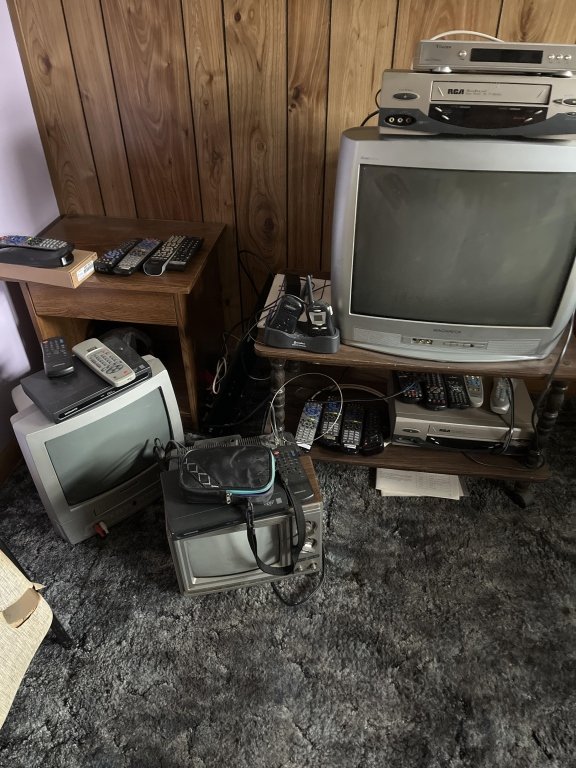 Property photo 210 - TIMED ONLINE ONLY PERSONAL PROPERTY AUCTION IN ALLEN COUNTY, INDIANA