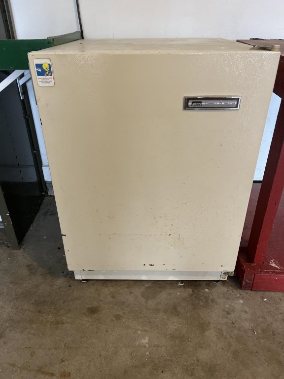 Property photo 244 - TIMED ONLINE ONLY PERSONAL PROPERTY AUCTION IN ALLEN COUNTY, INDIANA