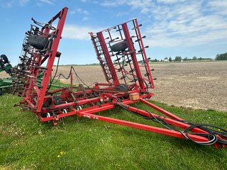 Property photo 64 - FARM EQUIPMENT AUCTION IN DEFIANCE COUNTY, OHIO