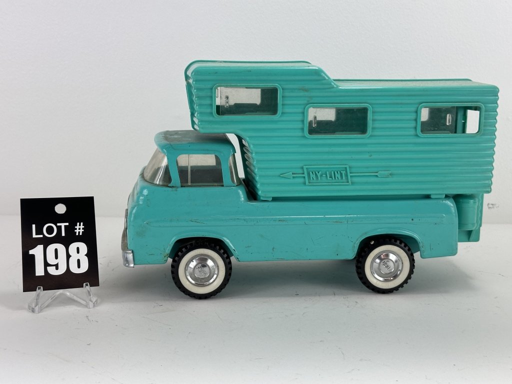 Property photo 69 - TIMED ONLINE VINTAGE TOY AUCTION #1 IN ALLEN COUNTY, INDIANA