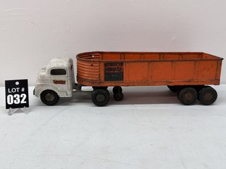 Property photo 13 - TIMED ONLINE VINTAGE TOY AUCTION #1 IN ALLEN COUNTY, INDIANA