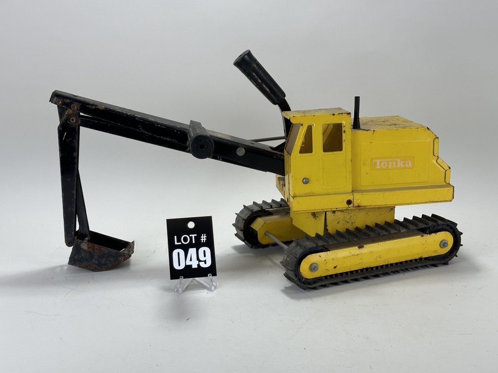 Property photo 1 - TIMED ONLINE VINTAGE TOY AUCTION #1 IN ALLEN COUNTY, INDIANA