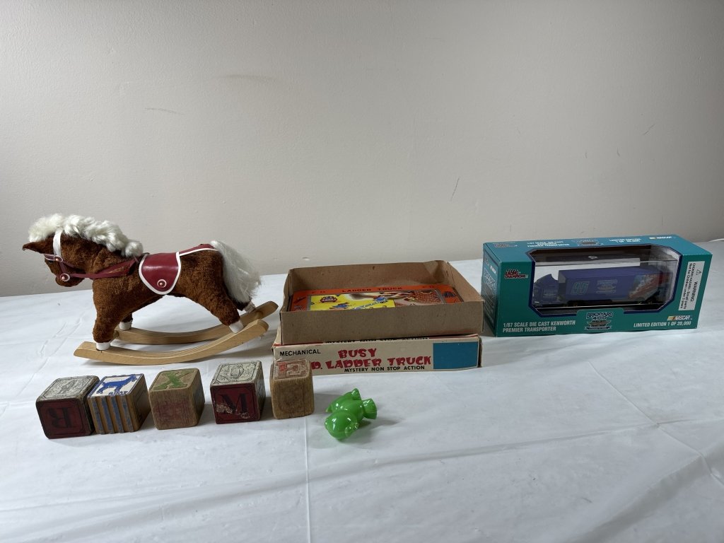 Property photo 318 - TIMED ONLINE ONLY PERSONAL PROPERTY AUCTION IN ALLEN COUNTY, INDIANA