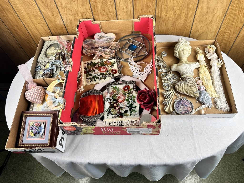 Property photo 504 - TIMED ONLINE ONLY PERSONAL PROPERTY AUCTION IN ALLEN COUNTY, INDIANA