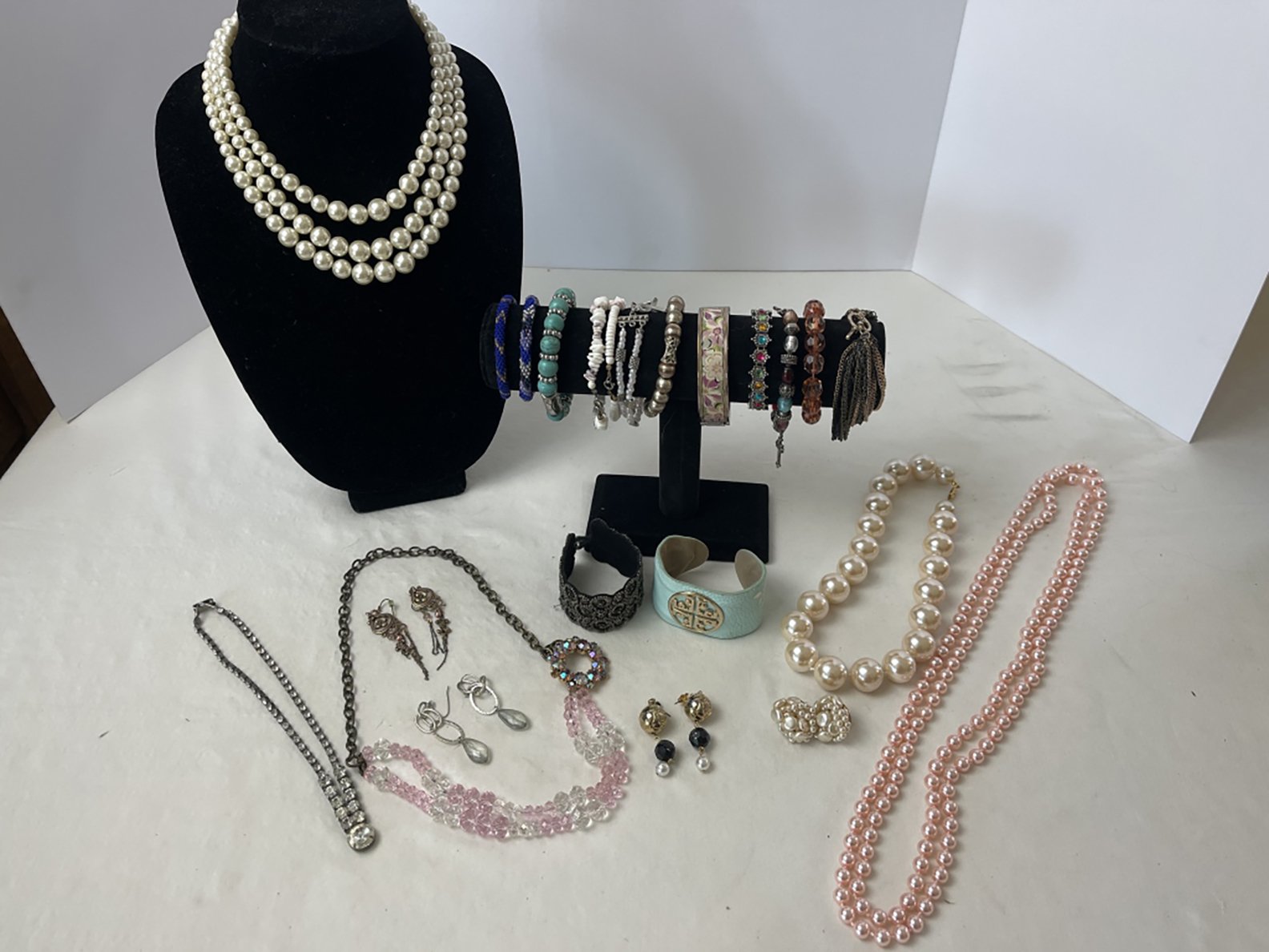 Property photo 8 - TIMED ONLINE PERSONAL PROPERTY AUCTION IN ALLEN COUNTY, INDIANA