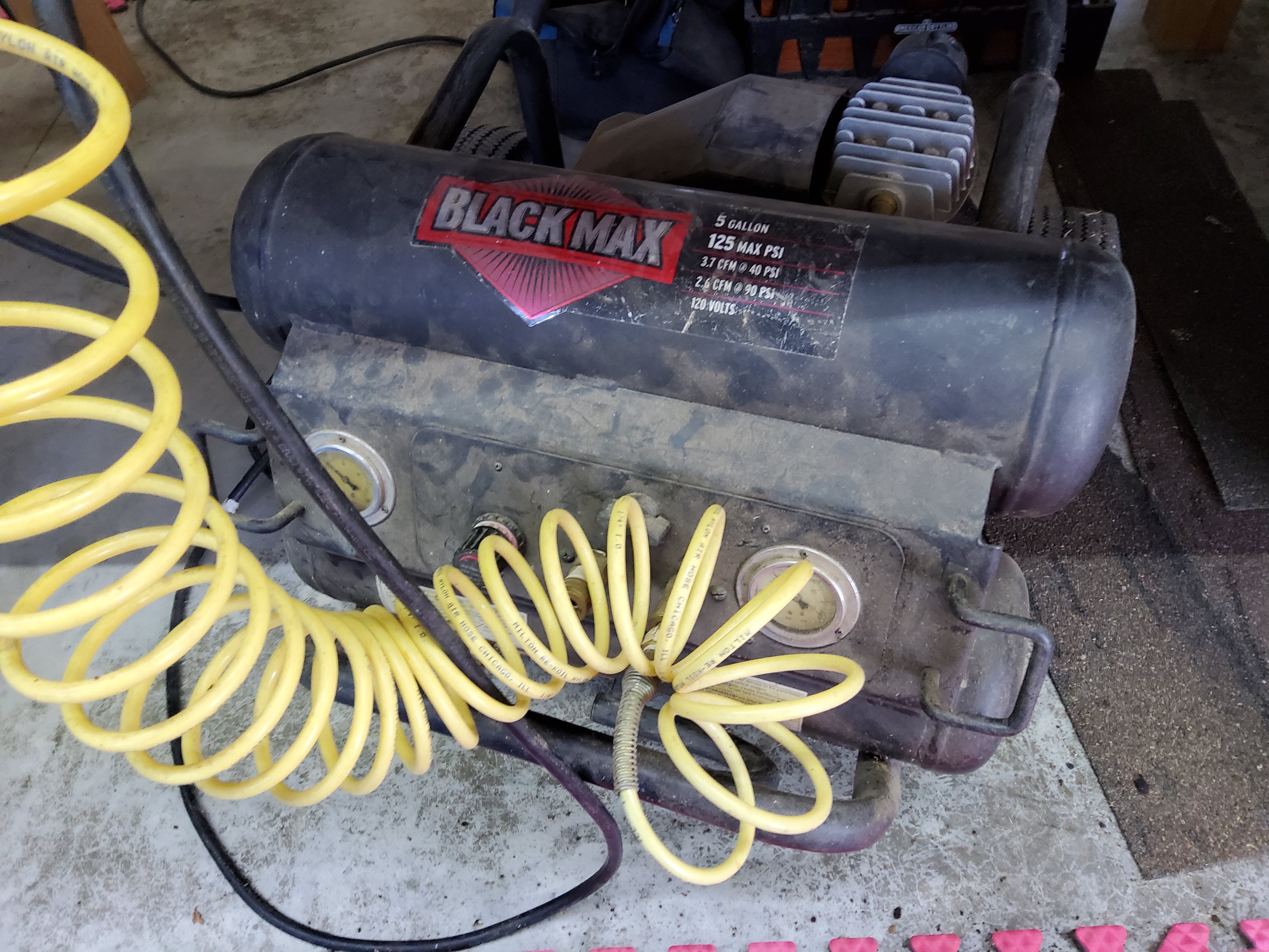 Property photo 25 - TIMED ONLINE ONLY PERSONAL PROPERTY AUCTION IN WHITLEY COUNTY, INDIANA