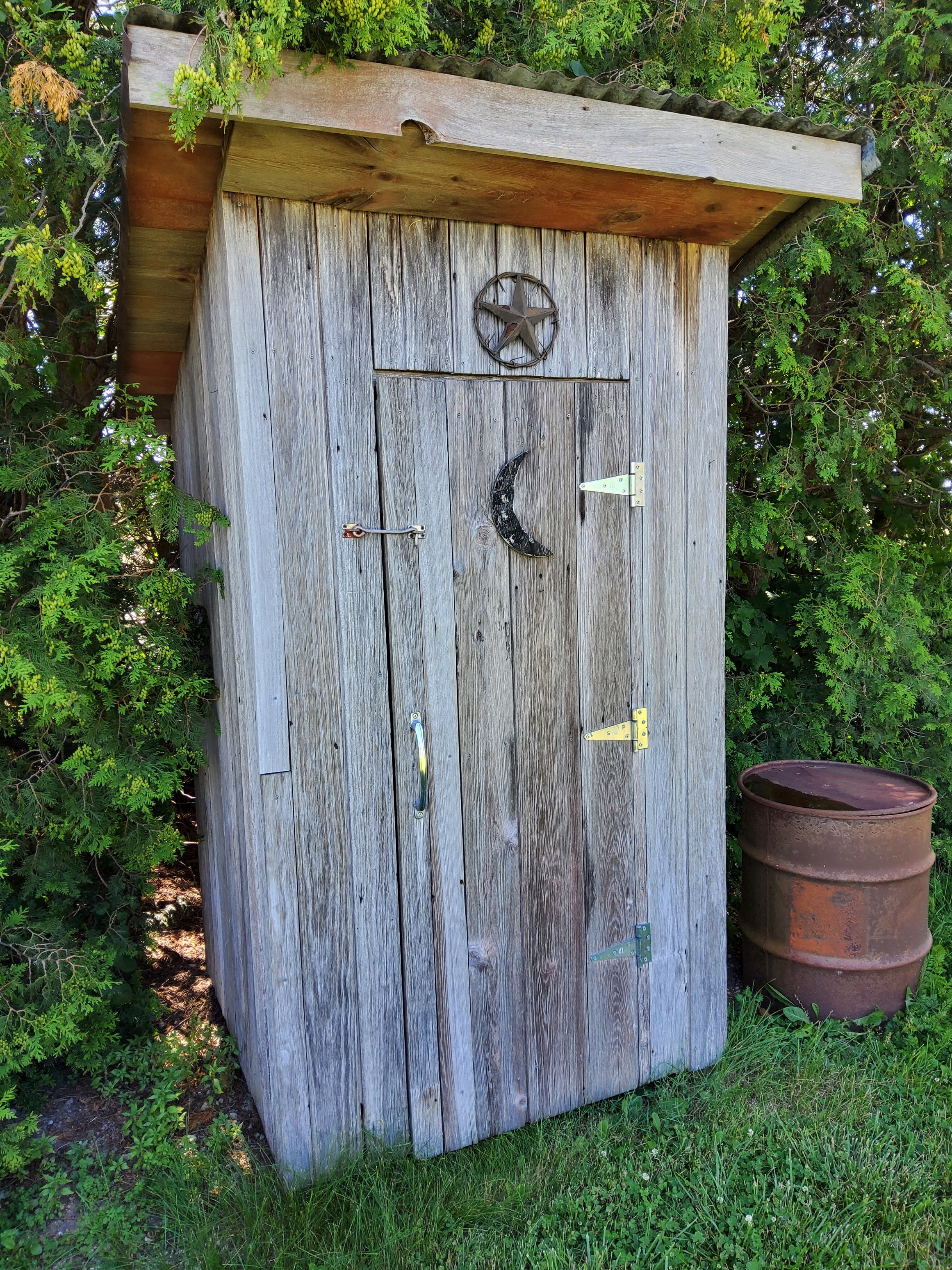 Property photo 41 - TIMED ONLINE ONLY PERSONAL PROPERTY AUCTION IN WHITLEY COUNTY, INDIANA