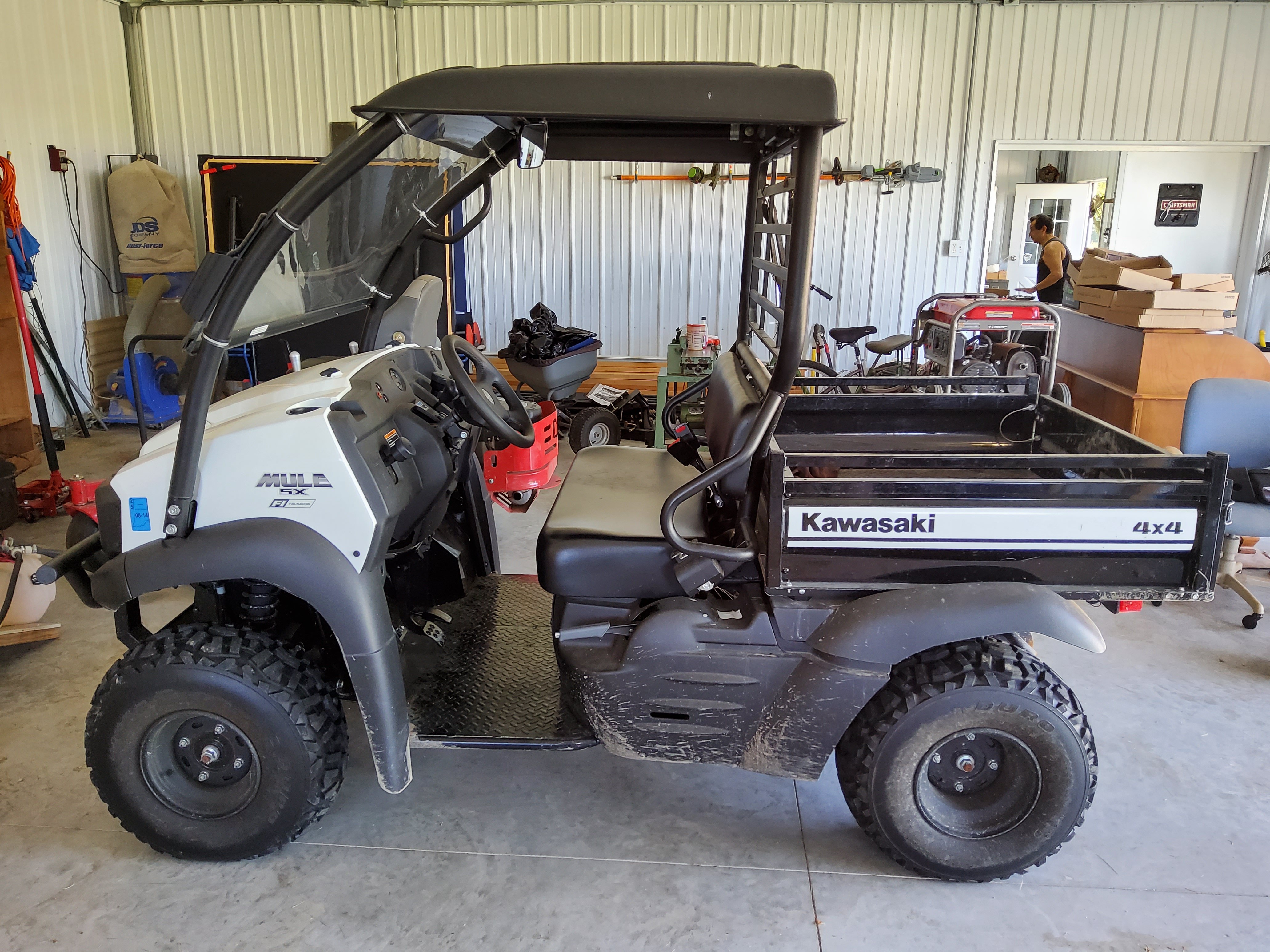 Property photo 44 - TIMED ONLINE ONLY PERSONAL PROPERTY AUCTION IN WHITLEY COUNTY, INDIANA