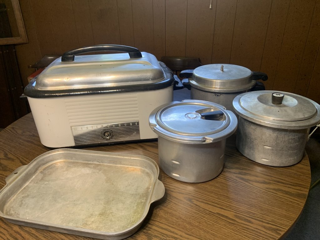 Property photo 126 - TIMED ONLINE ONLY PERSONAL PROPERTY AUCTION IN ALLEN COUNTY, INDIANA
