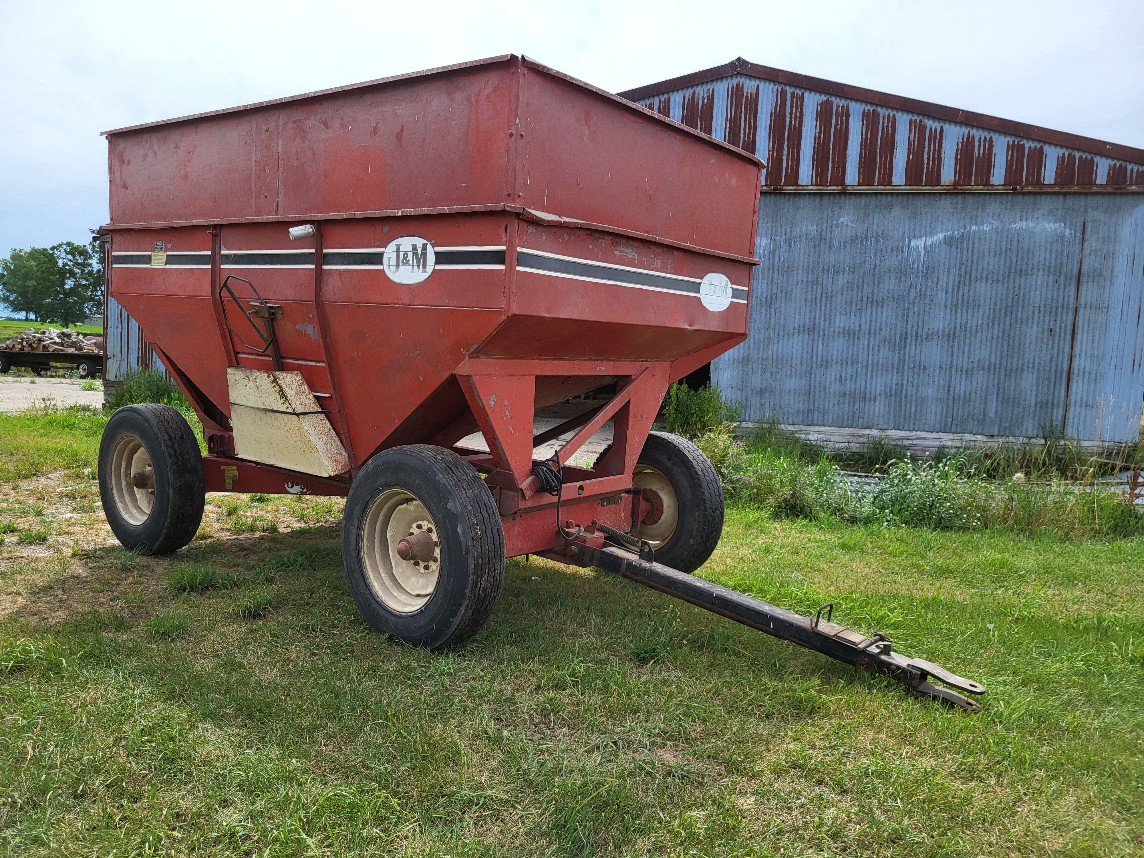 Property photo 7 - AUGUST VIRTUAL CONSIGNMENT FARM EQUIPMENT AUCTION