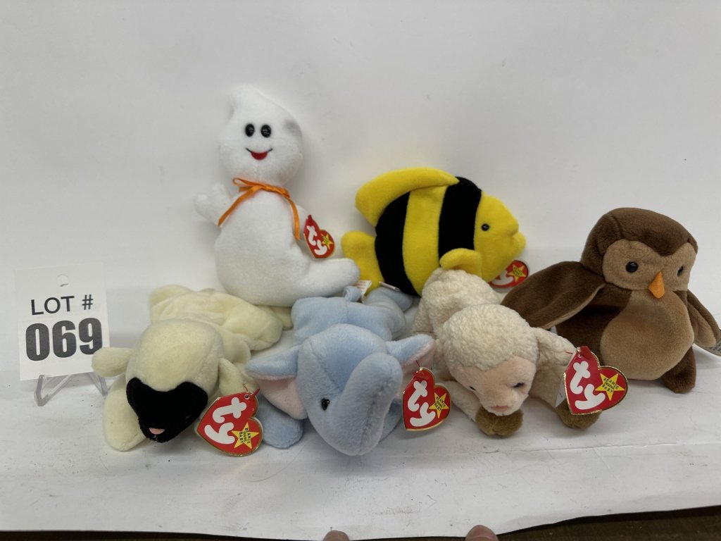 Property photo 18 - J BOWER CLEAN OUT AUCTION - TIMED ONLINE IN ALLEN COUNTY, INDIANA