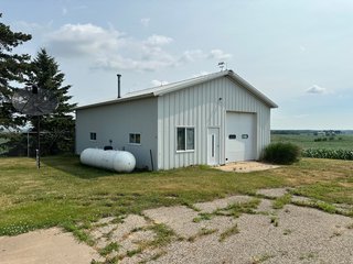 Property photo 37 - NICE FAMILY AND FARMLAND AUCTION - 239+/- ACRES OFFERED IN 7 TRACTS IN WHITESIDE COUNTY, ILLINOIS