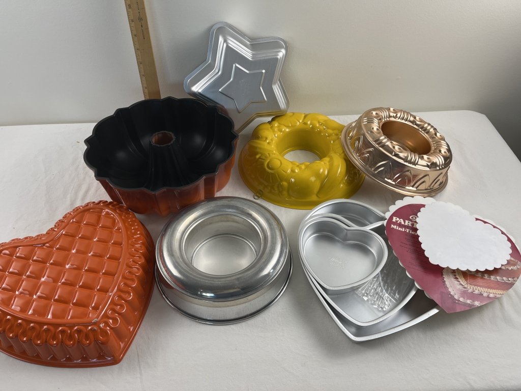 Property photo 121 - TIMED ONLINE ONLY PERSONAL PROPERTY AUCTION IN ALLEN COUNTY, INDIANA