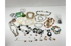Property photo 18 - GLASSWARE & COLLECTIBLES AUCTION - TIMED ONLINE PERSONAL PROPERTY IN ALLEN COUNTY, INDIANA