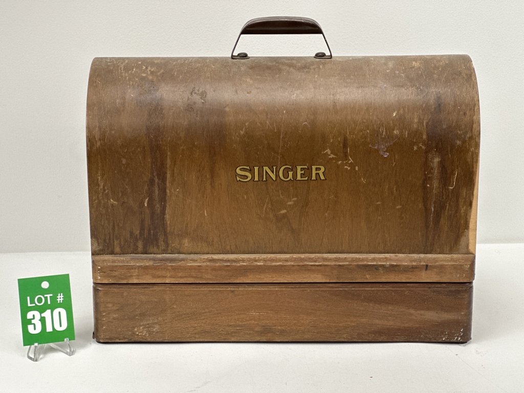 Property photo 4 - GLASSWARE & COLLECTIBLES AUCTION - TIMED ONLINE PERSONAL PROPERTY IN ALLEN COUNTY, INDIANA