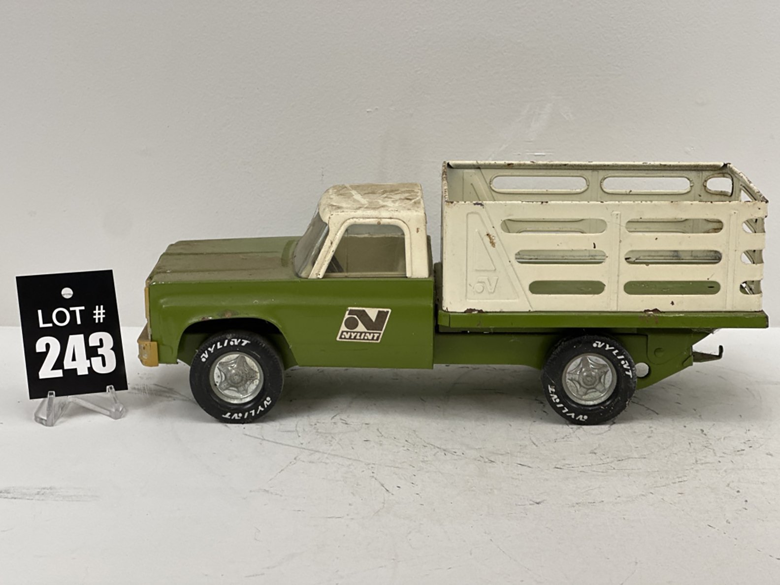 Property photo 17 - Vintage Toys & Collectibles #3 - TIMED ONLINE ONLY PERSONAL PROPERTY IN ALLEN COUNTY, INDIANA