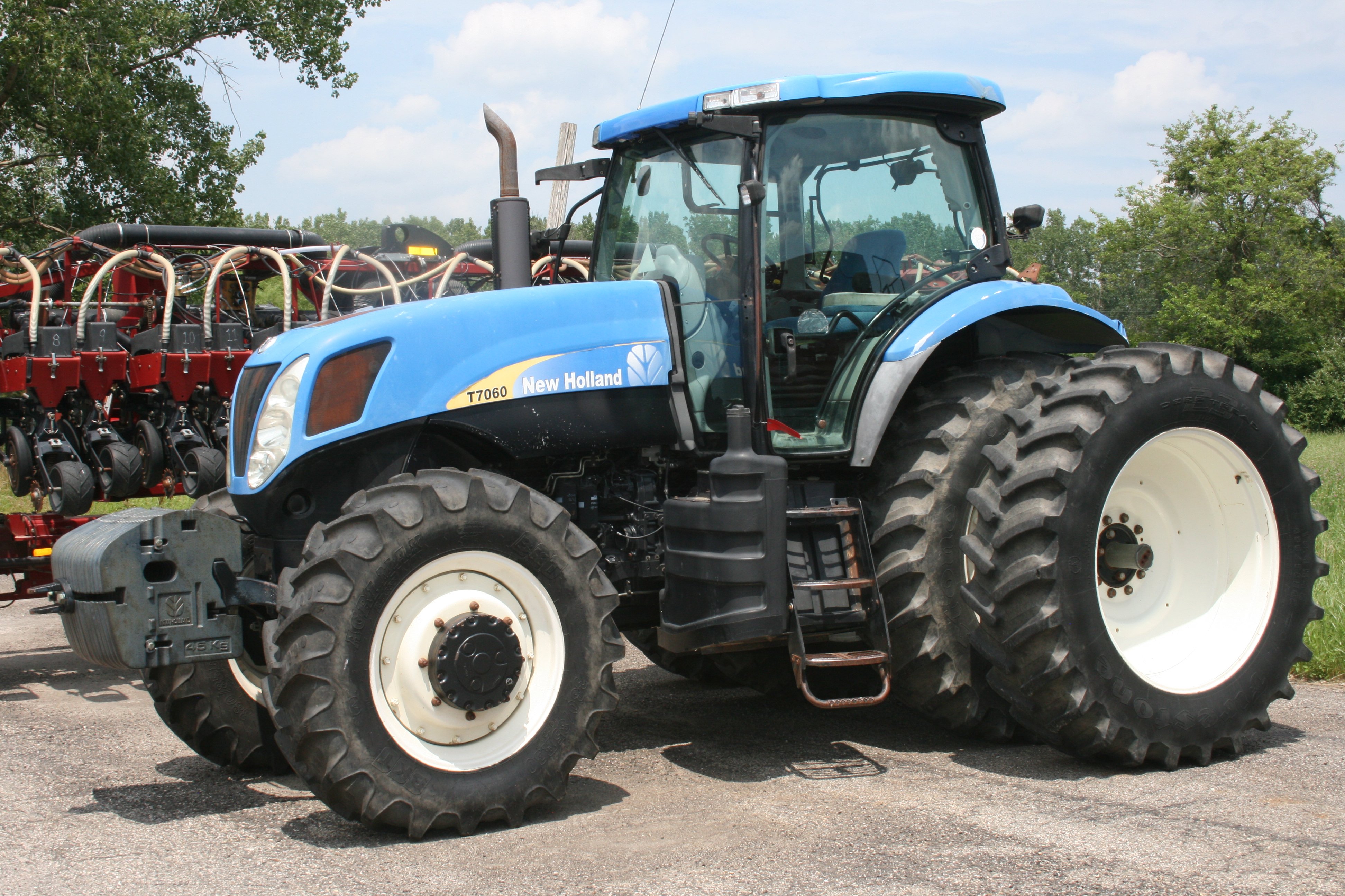 Property photo 7 - 2 DAYS LIVE & ONLINE FARM EQUIPMENT AUCTION IN CASS COUNTY, INDIANA