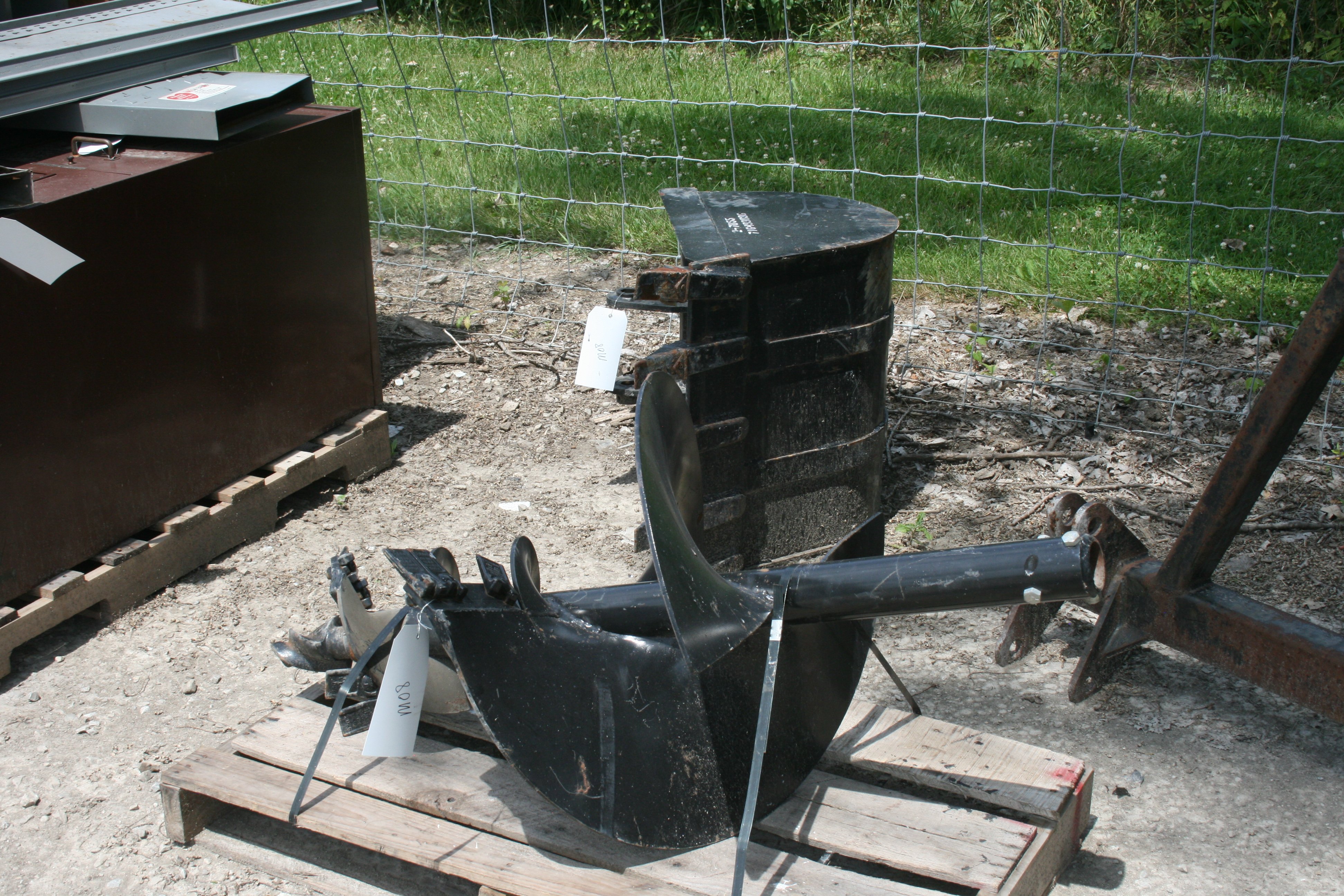 Property photo 22 - 2 DAYS LIVE & ONLINE FARM EQUIPMENT AUCTION IN CASS COUNTY, INDIANA