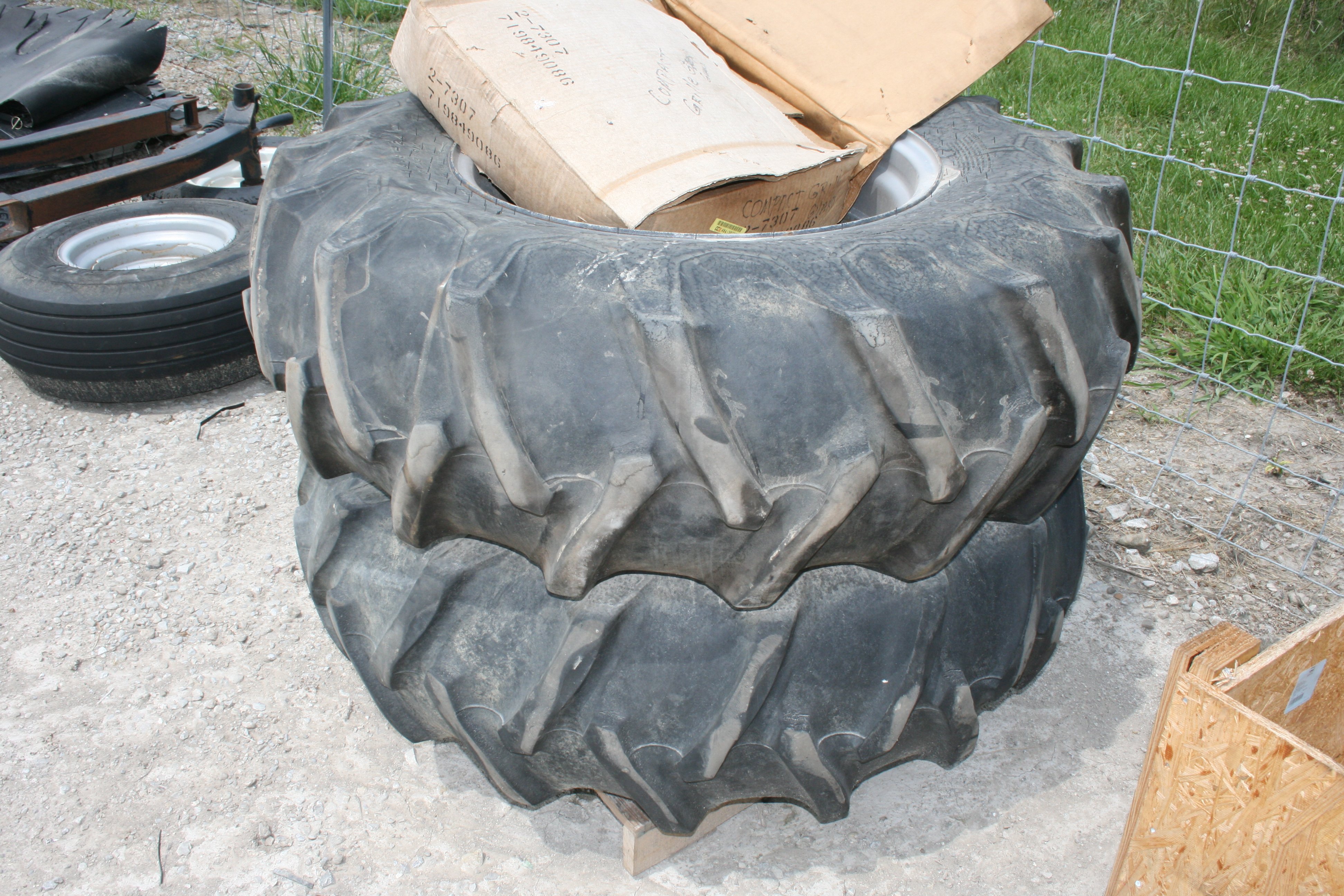 Property photo 29 - 2 DAYS LIVE & ONLINE FARM EQUIPMENT AUCTION IN CASS COUNTY, INDIANA