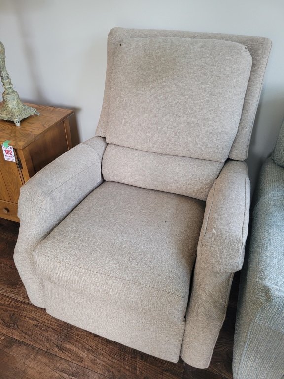 Property photo 6 - TIMED ONLINE ONLY PERSONAL PROPERTY AUCTION IN ALLEN COUNTY, INDIANA