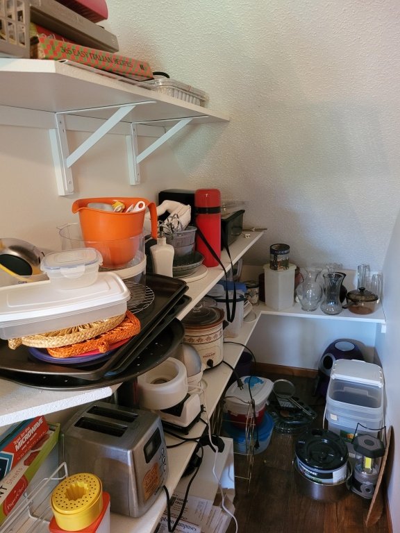 Property photo 19 - TIMED ONLINE ONLY PERSONAL PROPERTY AUCTION IN ALLEN COUNTY, INDIANA