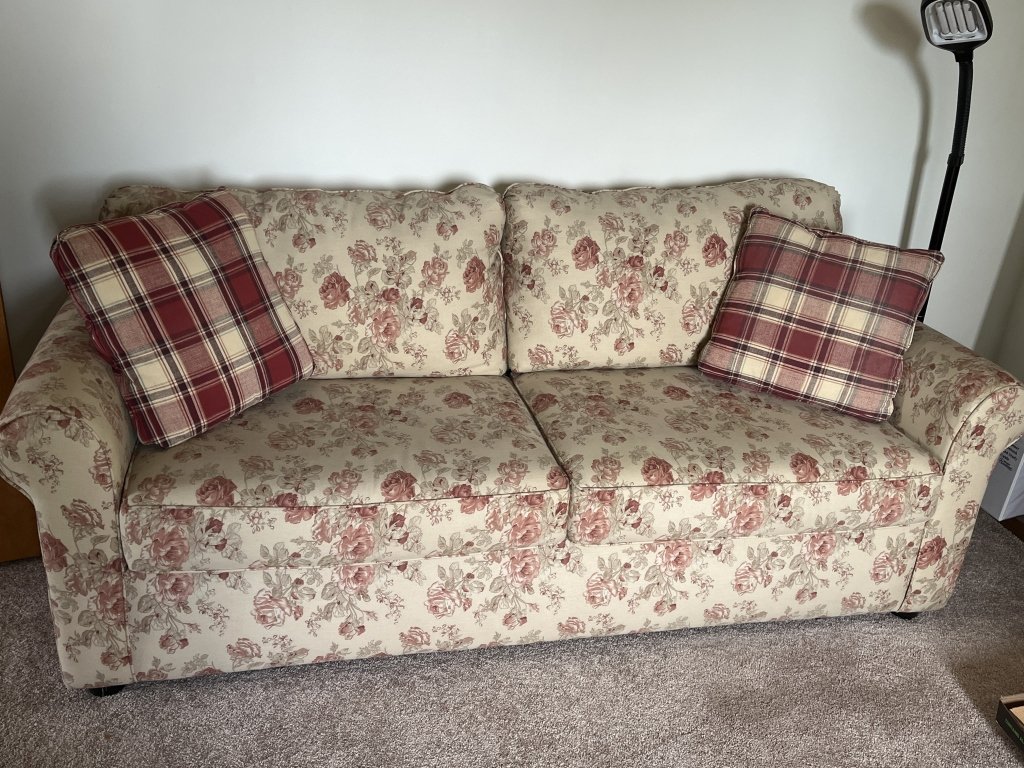 Property photo 108 - TIMED ONLINE ONLY PERSONAL PROPERTY AUCTION IN ALLEN COUNTY, INDIANA