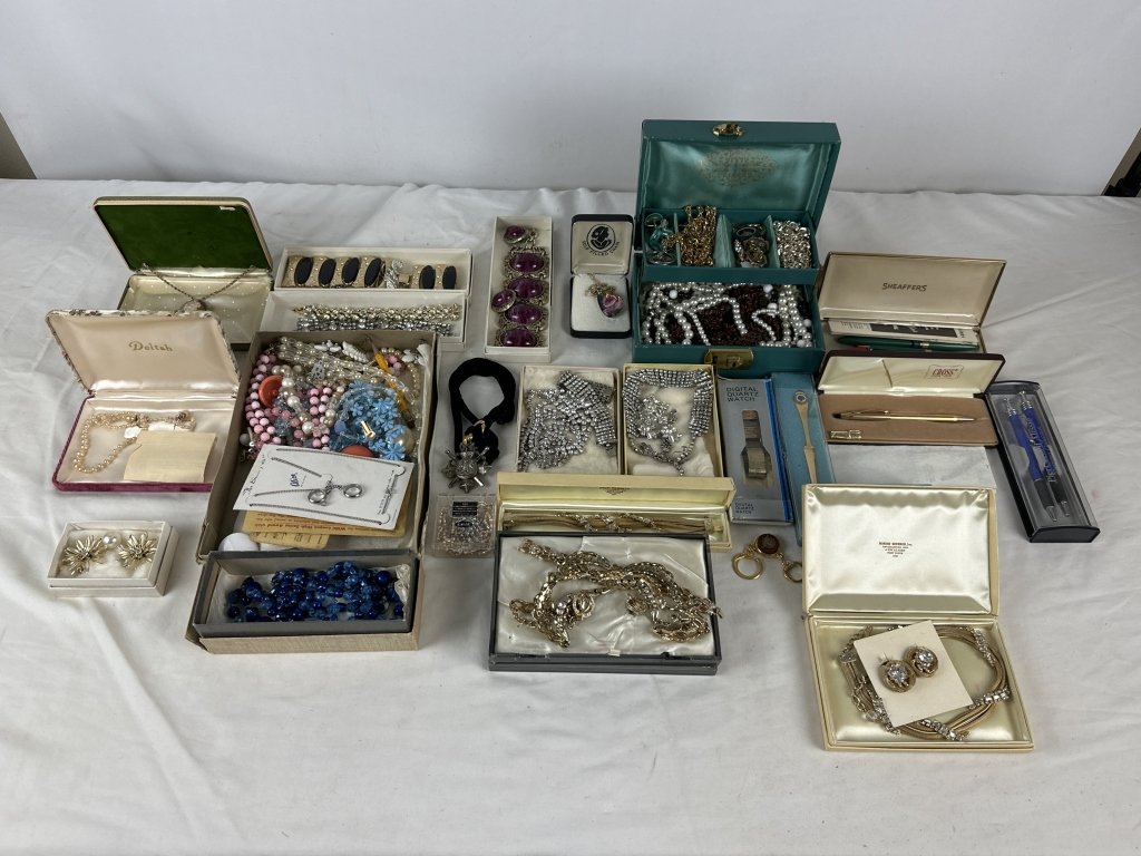 Property photo 173 - TIMED ONLINE ONLY PERSONAL PROPERTY AUCTION IN ALLEN COUNTY, INDIANA