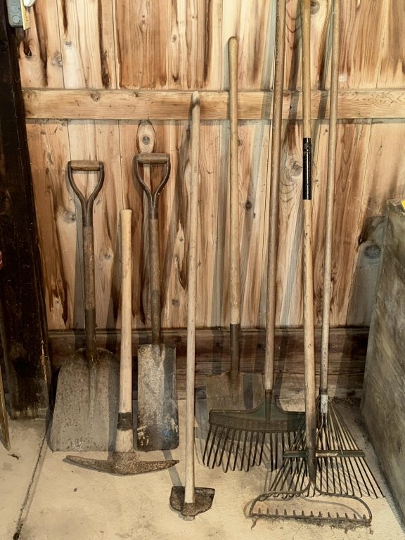 Property photo 447 - TIMED ONLINE ONLY PERSONAL PROPERTY AUCTION IN ALLEN COUNTY, INDIANA