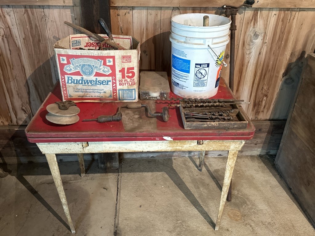 Property photo 450 - TIMED ONLINE ONLY PERSONAL PROPERTY AUCTION IN ALLEN COUNTY, INDIANA